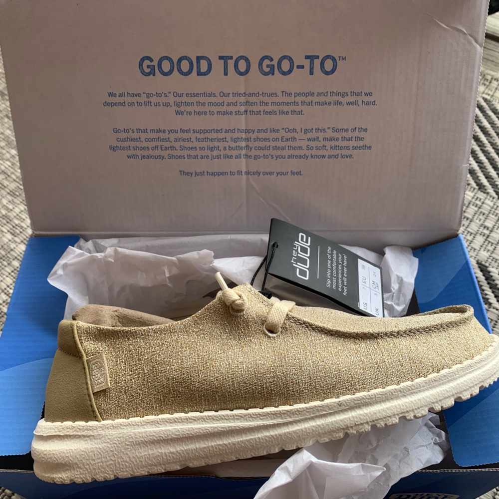 Women’s Hey Dude - Wendy Metallic Sparkle Size 7